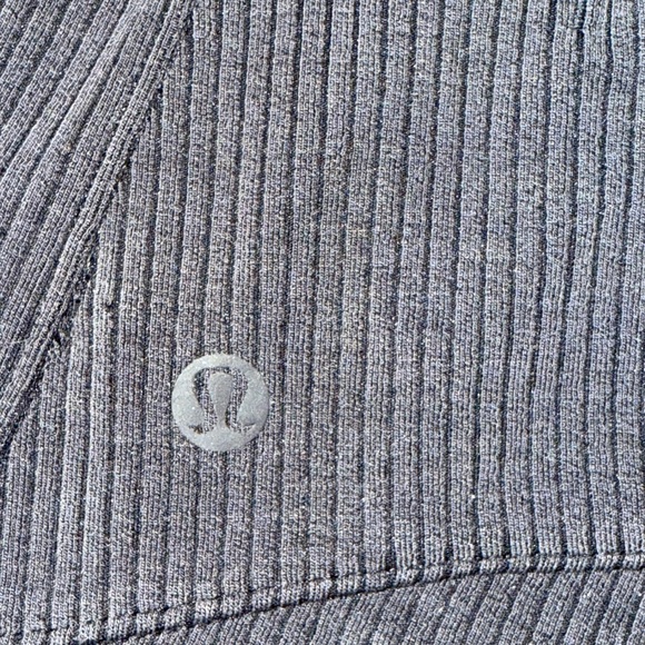 lululemon softstreme ribbed pants - size 6 - Picture 4 of 6